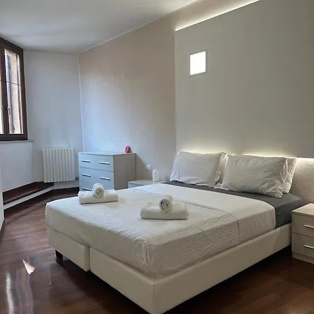 Cavour Luxury